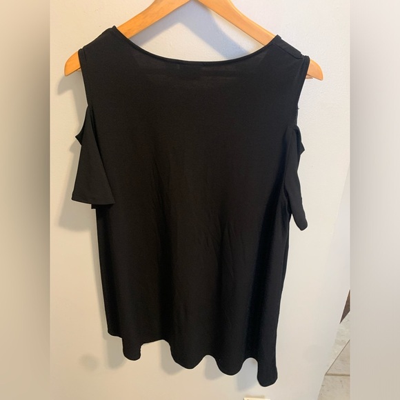 Chico's Black Cold Shoulder Top - Size 2 - Picture 6 of 8